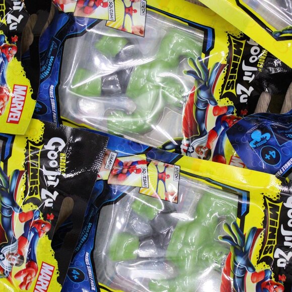 Heroes of Goo Jit Zu Minis - Bundle Of 12 Marvel Figure Super Hero Figures NEW - Picture 6 of 8